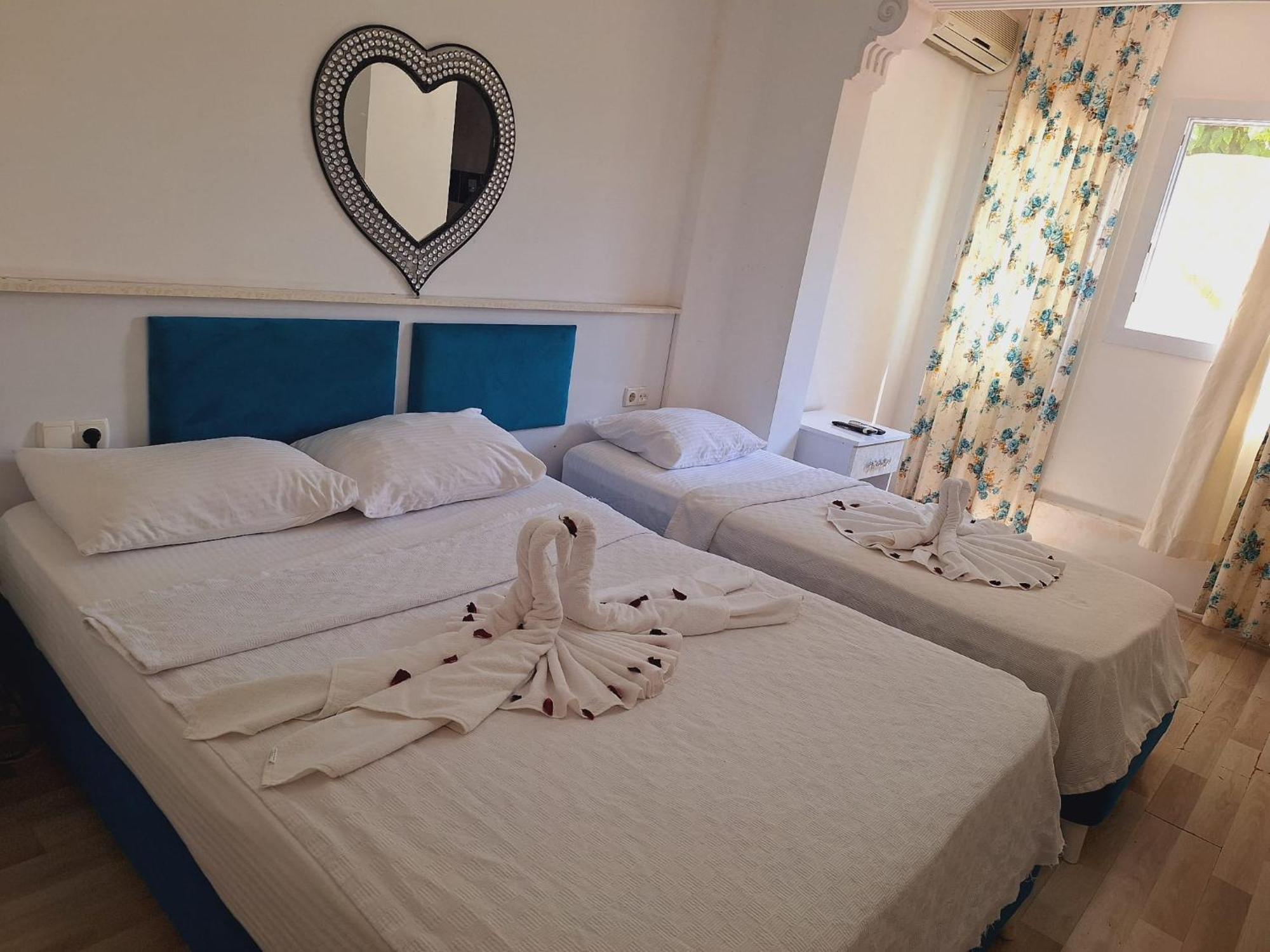 Alis Hotel Fethiye Bagian luar foto